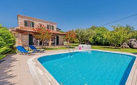Villa Rizolia Epta By Villa Plus